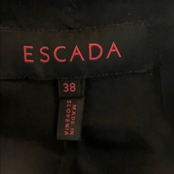 Escada jacket - Picture 5 of 6